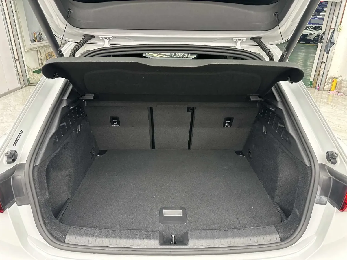 2022 Audi A3 1.4T 150HP L4 7DCT,autocango,china used car exporter,china ev exporter,chinese used car exporter,chinese used ev exporter