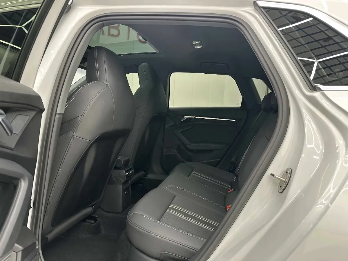 2022 Audi A3 1.4T 150HP L4 7DCT,autocango,china used car exporter,china ev exporter,chinese used car exporter,chinese used ev exporter