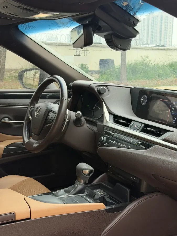2018 Lexus ES 2.5L 178HP L4 E-CVT Hybrid,autocango,china used car exporter,china ev exporter,chinese used car exporter,chinese used ev exporter