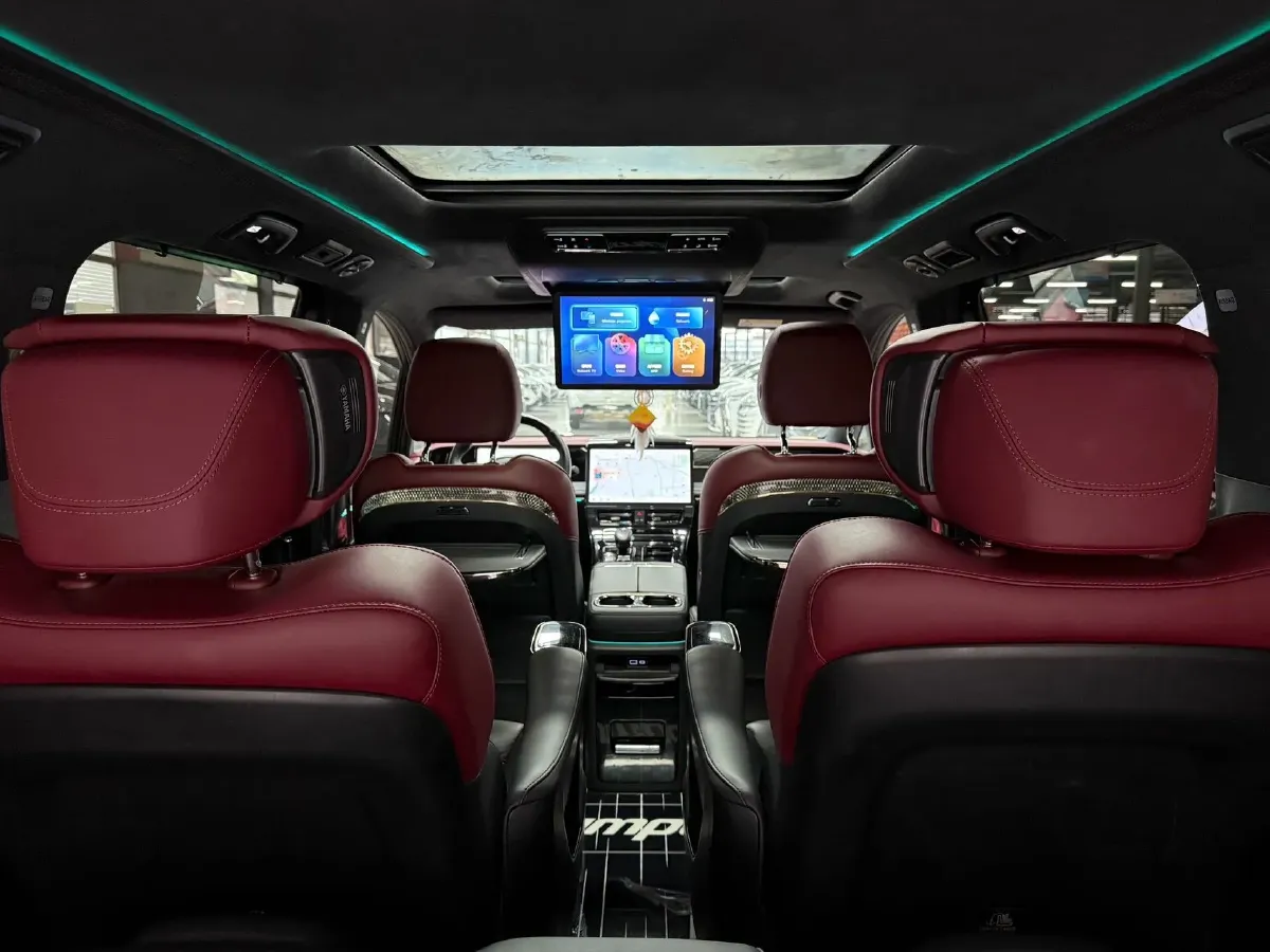 2023 GAC Trumpchi M8 2.0T 252HP L4 8AT,autocango,china used car exporter,china ev exporter,chinese used car exporter,chinese used ev exporter