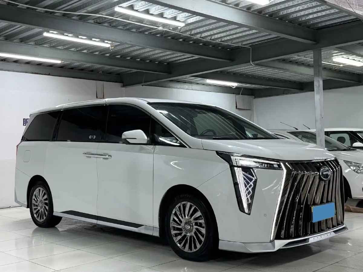 2023 GAC Trumpchi M8 2.0T 252HP L4 8AT,autocango,china used car exporter,china ev exporter,chinese used car exporter,chinese used ev exporter