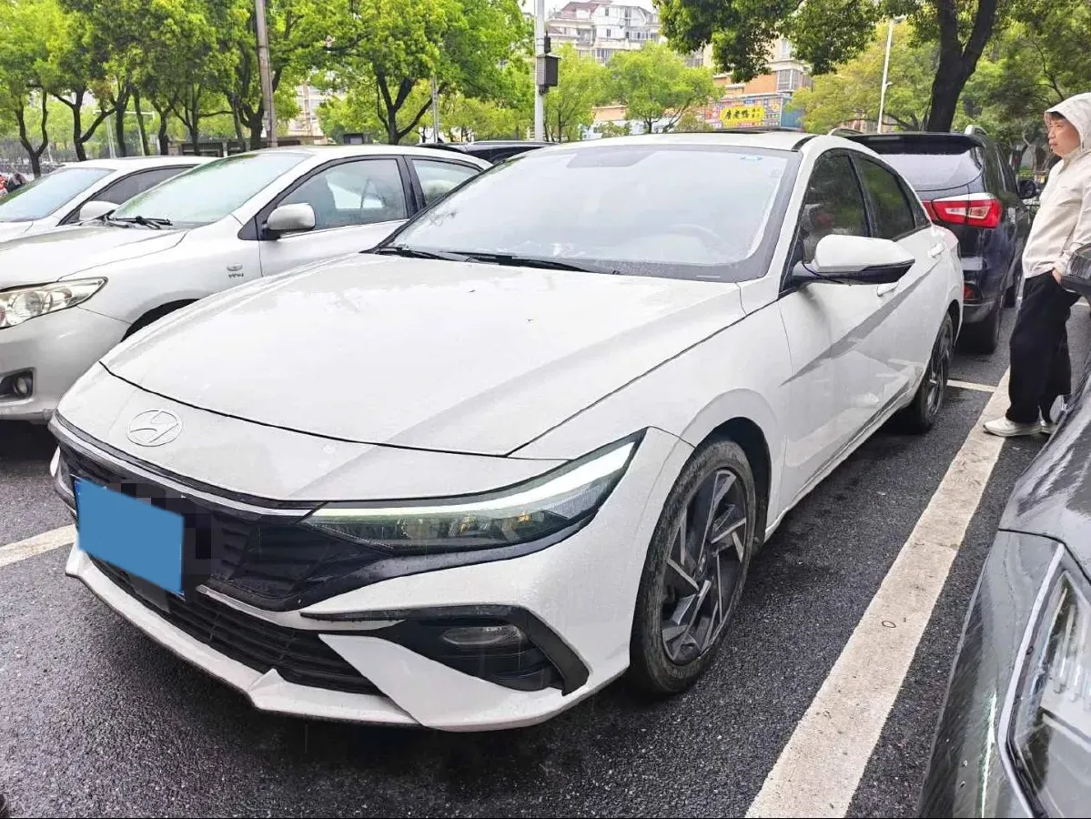 2022 Hyundai Elantra 1.5L 115HP L4 CVT,autocango,china used car exporter,china ev exporter,chinese used car exporter,chinese used ev exporter