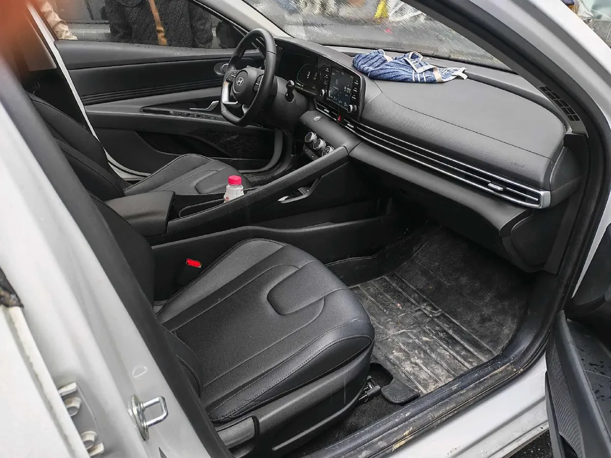 2022 Hyundai Elantra 1.5L 115HP L4 CVT,autocango,china used car exporter,china ev exporter,chinese used car exporter,chinese used ev exporter