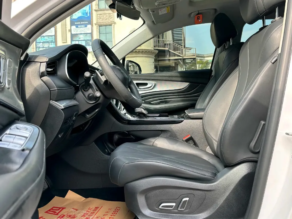 2020 Honda Vezel 1.5T 177HP L4 CVT,autocango,china used car exporter,china ev exporter,chinese used car exporter,chinese used ev exporter