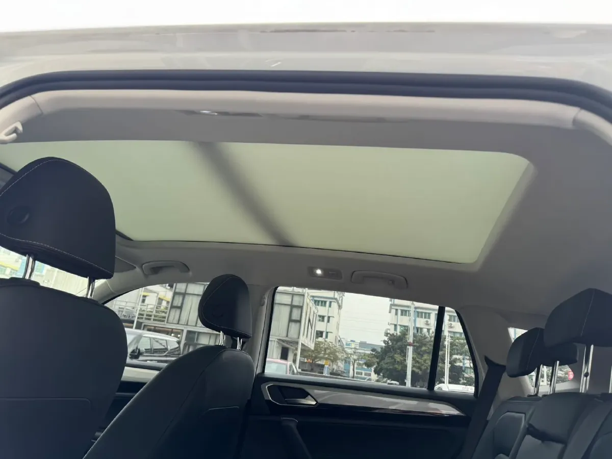 2022 Volkswagen Tayron 1.4T 150HP L4 7DCT,autocango,china used car exporter,china ev exporter,chinese used car exporter,chinese used ev exporter