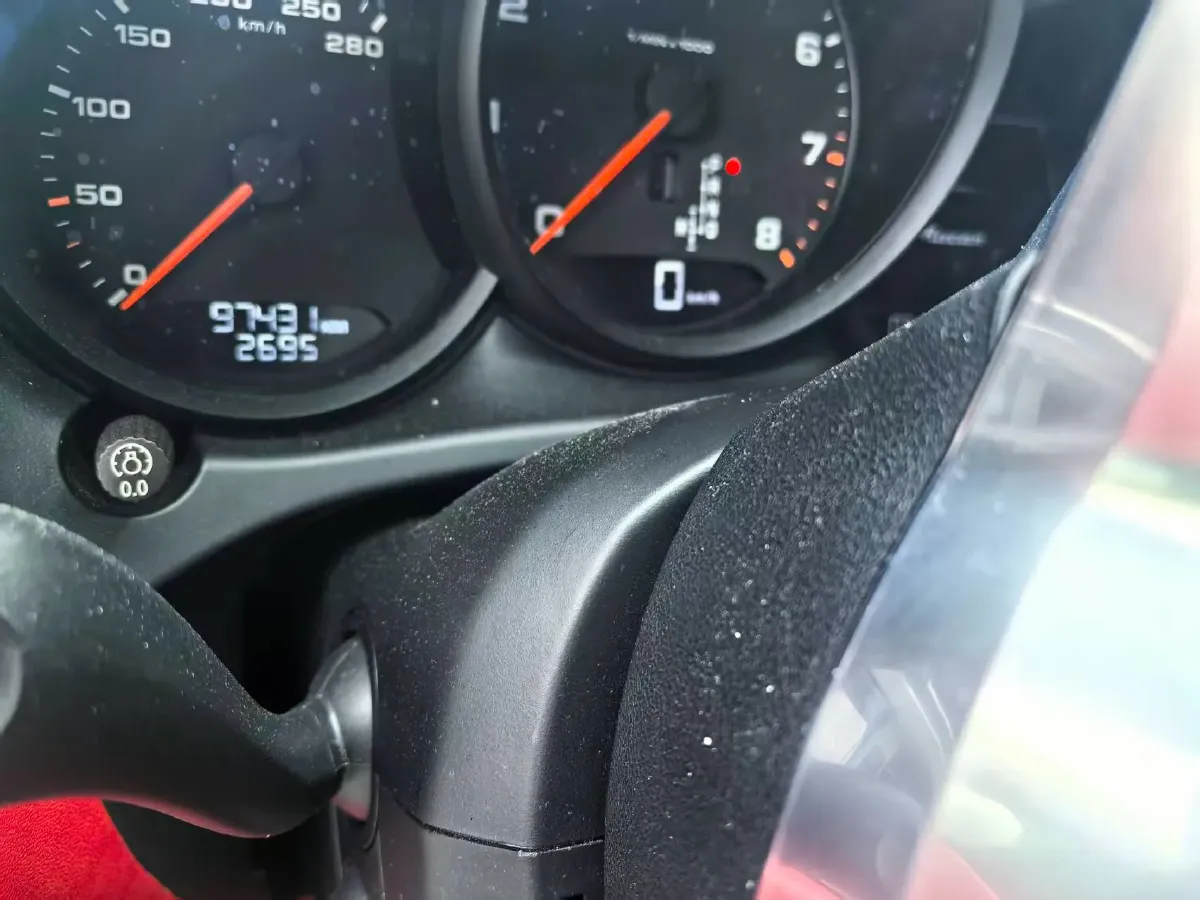 2020 Porsche Macan 2.0T 252HP L4 7DCT,autocango,china used car exporter,china ev exporter,chinese used car exporter,chinese used ev exporter