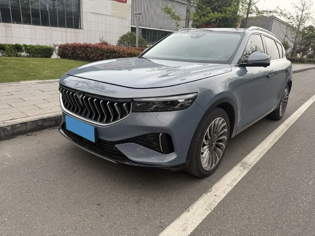 2021 Voyah FREE Range Extended 109HP REEV 33KWH,autocango,china used car exporter,china ev exporter,chinese used car exporter,chinese used ev exporter