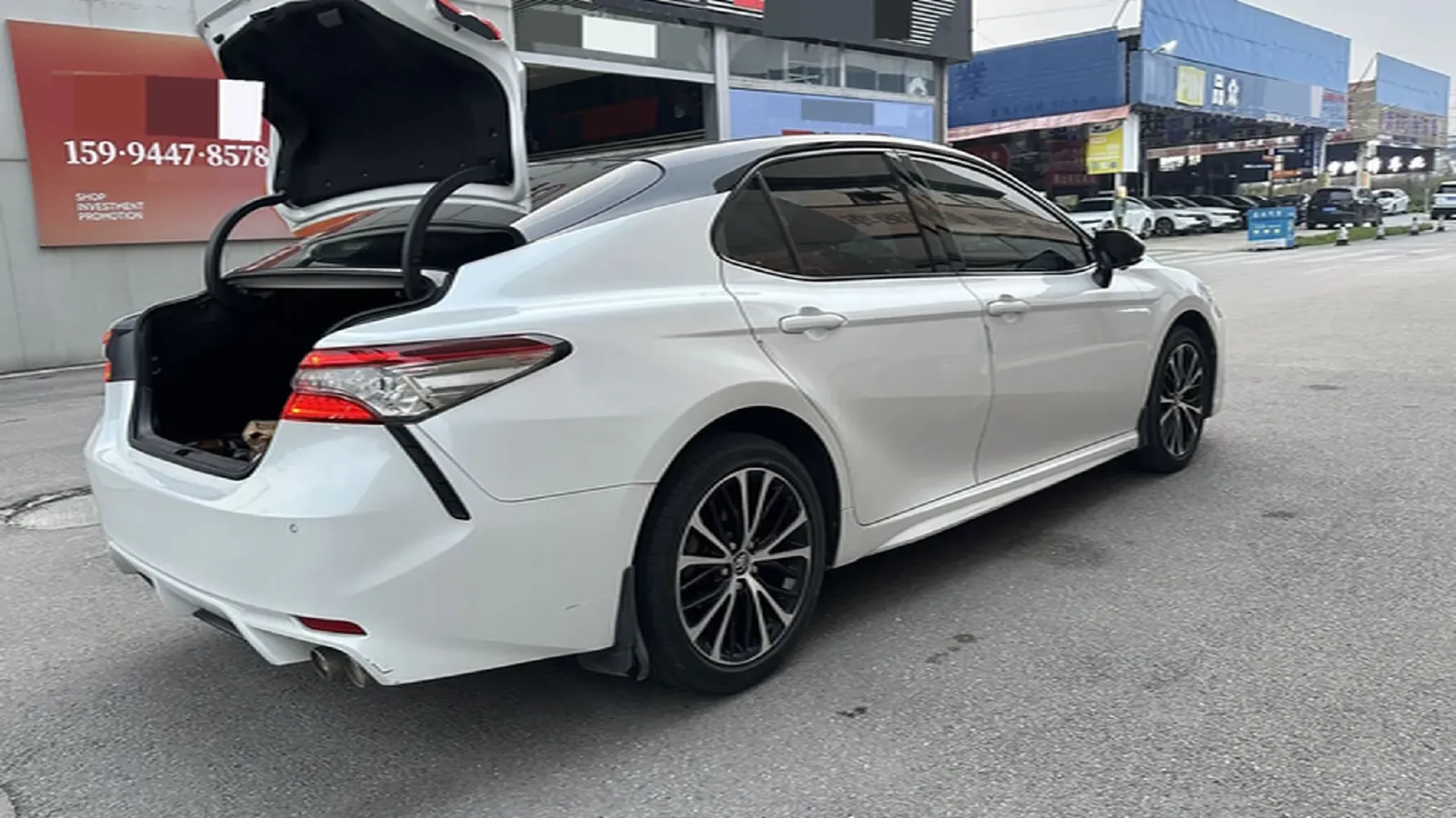 2019 Toyota Camry 2.5L 209HP L4 8AT,autocango,china used car exporter,china ev exporter,chinese used car exporter,chinese used ev exporter