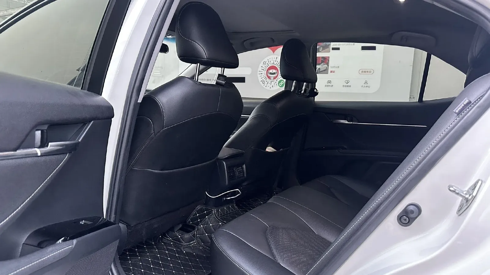 2019 Toyota Camry 2.5L 209HP L4 8AT,autocango,china used car exporter,china ev exporter,chinese used car exporter,chinese used ev exporter