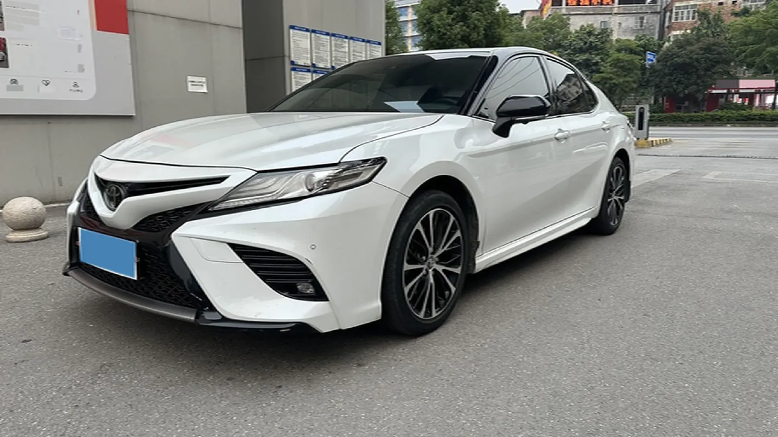 2019 Toyota Camry 2.5L 209HP L4 8AT,autocango,china used car exporter,china ev exporter,chinese used car exporter,chinese used ev exporter