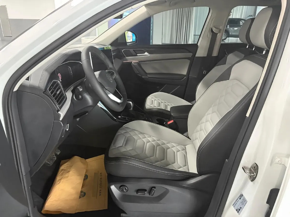 2023 Volkswagen Tayron 1.4T 150HP L4 7DCT,autocango,china used car exporter,china ev exporter,chinese used car exporter,chinese used ev exporter