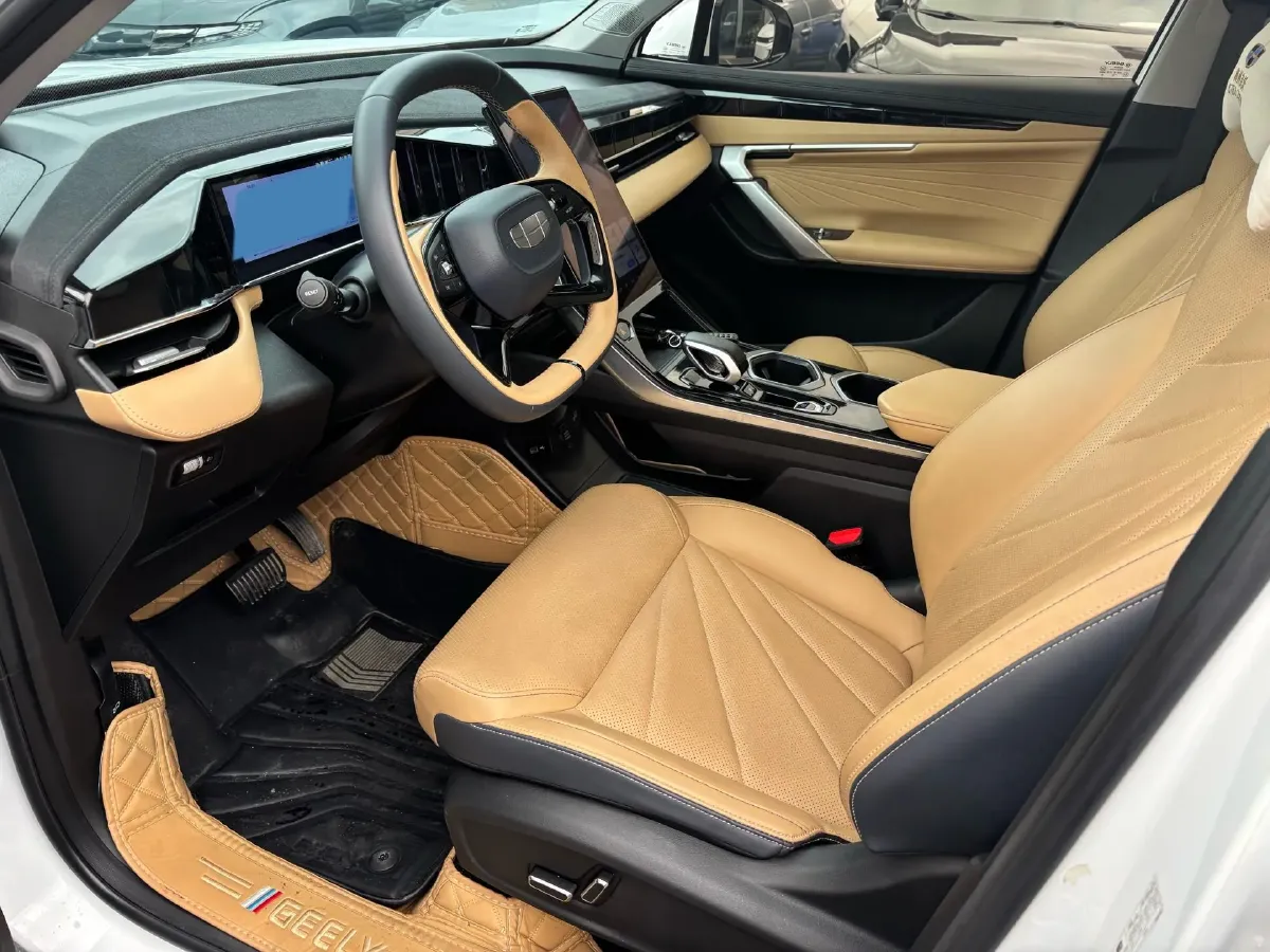 2023 Geely StarRay 1.5T 181HP L4 7DCT,autocango,china used car exporter,china ev exporter,chinese used car exporter,chinese used ev exporter