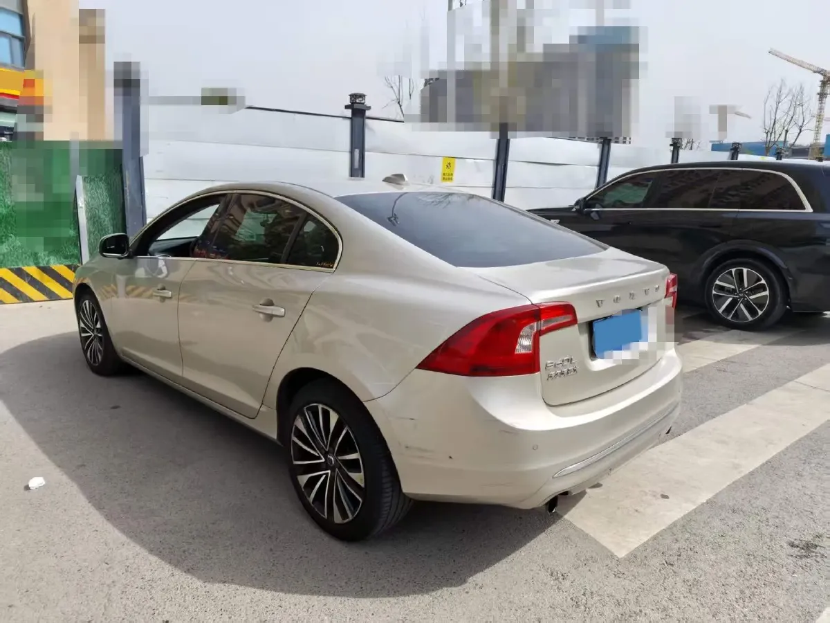 2019 Volkswagen Teramont 2.0T 220HP L4 7DCT,autocango,china used car exporter,china ev exporter,chinese used car exporter,chinese used ev exporter