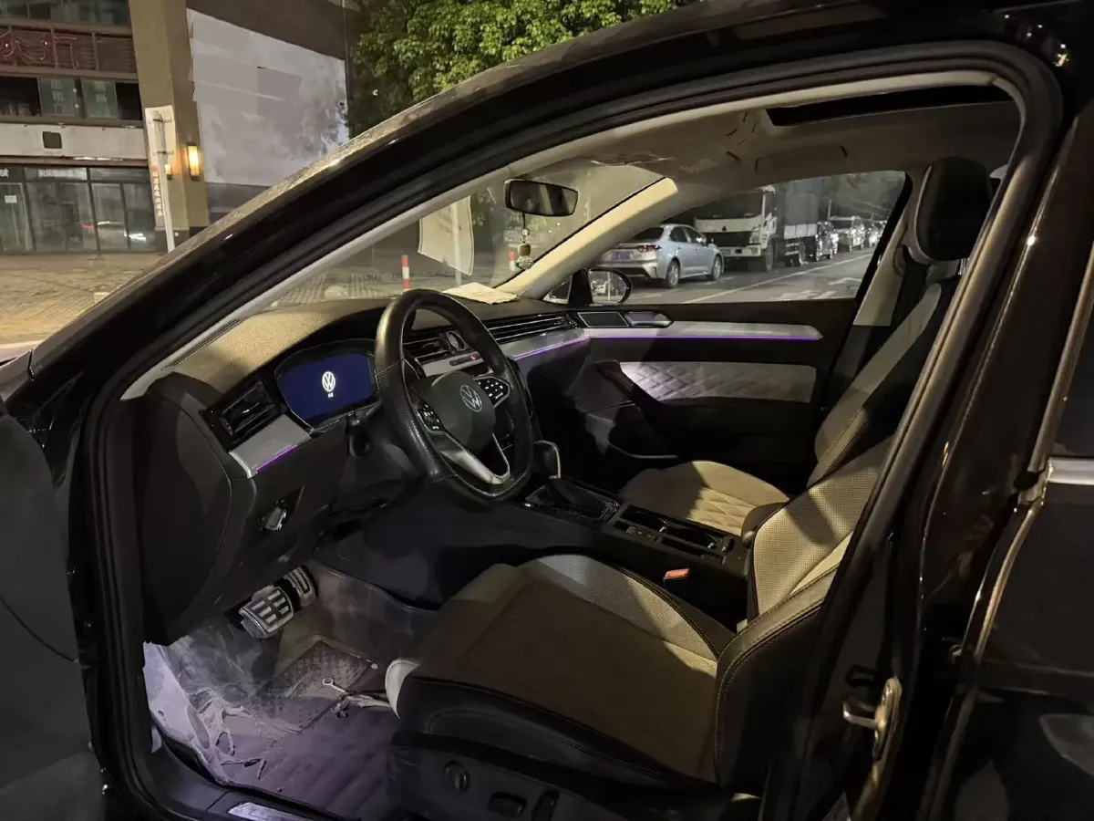 2023 Volkswagen Magotan 2.0T 186HP L4 7DCT,autocango,china used car exporter,china ev exporter,chinese used car exporter,chinese used ev exporter