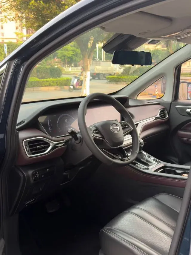 2021 GAC Trumpchi M6 1.5T 169HP L4 7DCT,autocango,china used car exporter,china ev exporter,chinese used car exporter,chinese used ev exporter