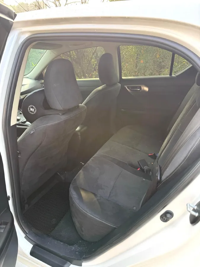 2020 Lexus CT 1.8L 99HP L4 E-CVT Hybrid,autocango,china used car exporter,china ev exporter,chinese used car exporter,chinese used ev exporter