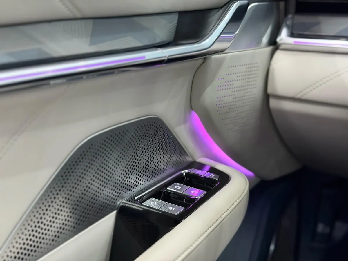 2023 Zeekr 001 BEV 100KWH,autocango,china used car exporter,china ev exporter,chinese used car exporter,chinese used ev exporter