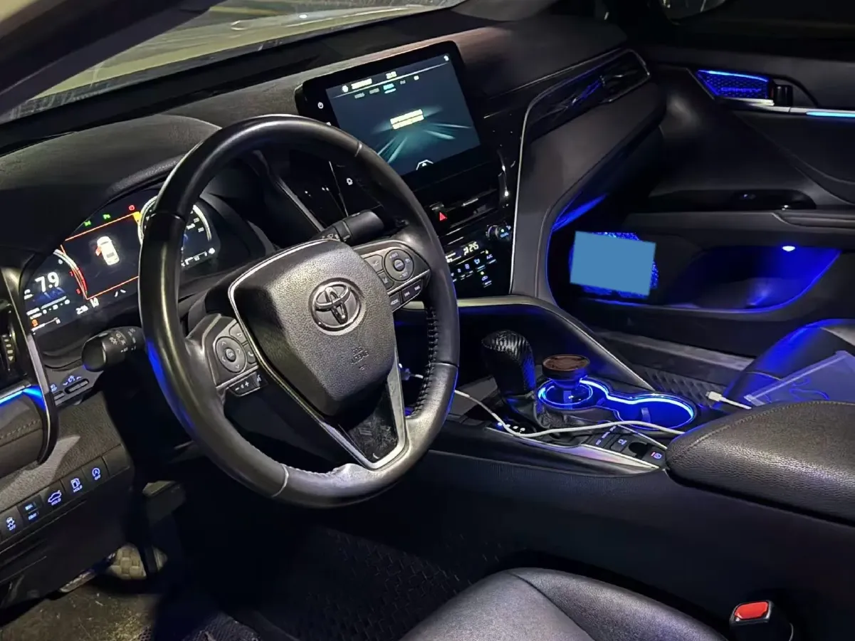 2021 Toyota Camry 2.5L 209HP L4 8AT,autocango,china used car exporter,china ev exporter,chinese used car exporter,chinese used ev exporter