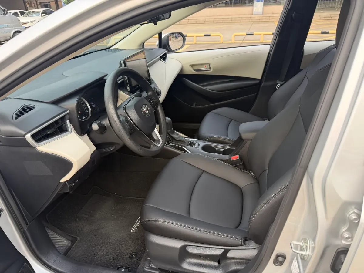 2019 Toyota Corolla 1.2T 116HP L4 CVT,autocango,china used car exporter,china ev exporter,chinese used car exporter,chinese used ev exporter