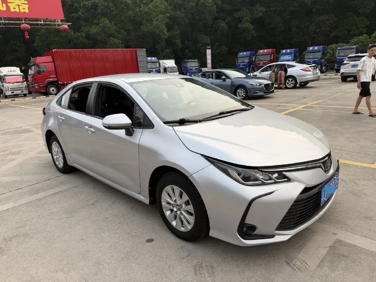 2019 Toyota Corolla 1.2T 116HP L4 CVT,autocango,china used car exporter,china ev exporter,chinese used car exporter,chinese used ev exporter