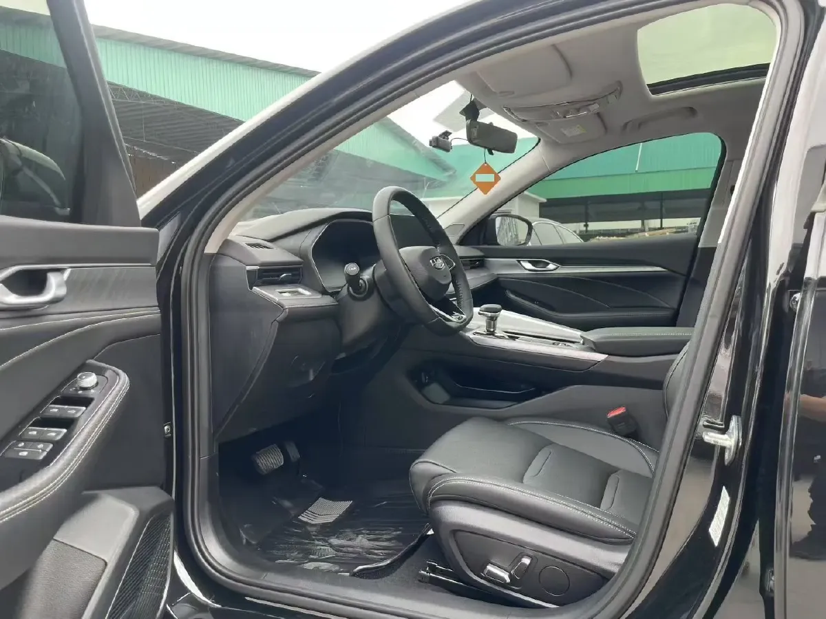 2021 Geely Preface 2.0T 190HP L4 7DCT,autocango,china used car exporter,china ev exporter,chinese used car exporter,chinese used ev exporter