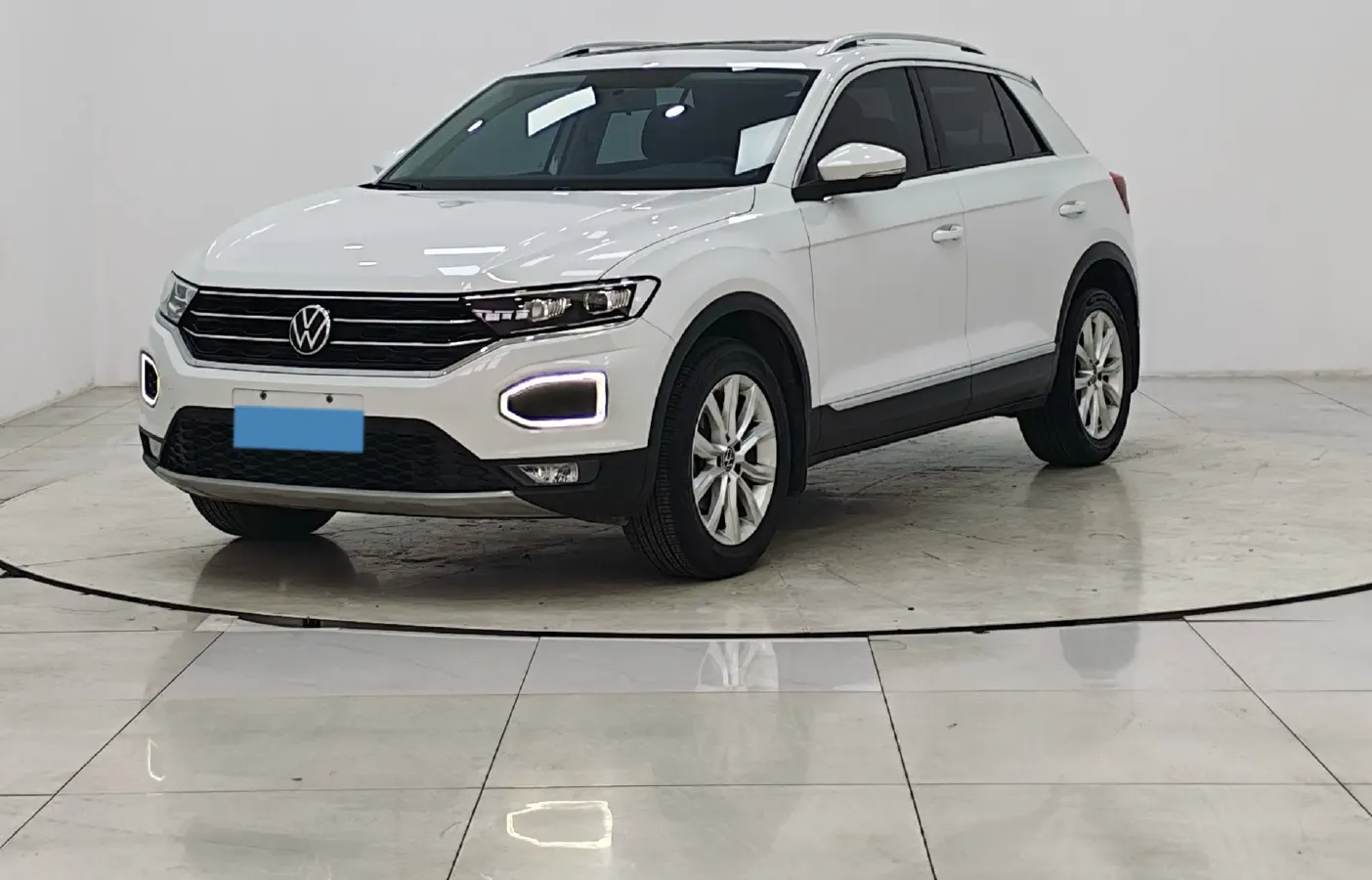 2021 Volkswagen T-Roc 1.4T 150HP L4 7DCT,autocango,china used car exporter,china ev exporter,chinese used car exporter,chinese used ev exporter