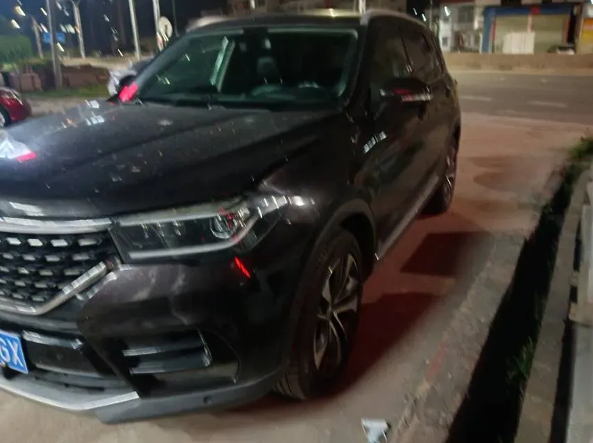 2018 Brilliance Auto V7 1.6T 204HP L4 7DCT,autocango,china used car exporter,china ev exporter,chinese used car exporter,chinese used ev exporter