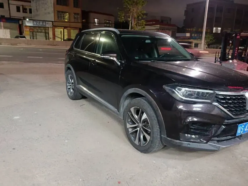 2018 Brilliance Auto V7 1.6T 204HP L4 7DCT,autocango,china used car exporter,china ev exporter,chinese used car exporter,chinese used ev exporter