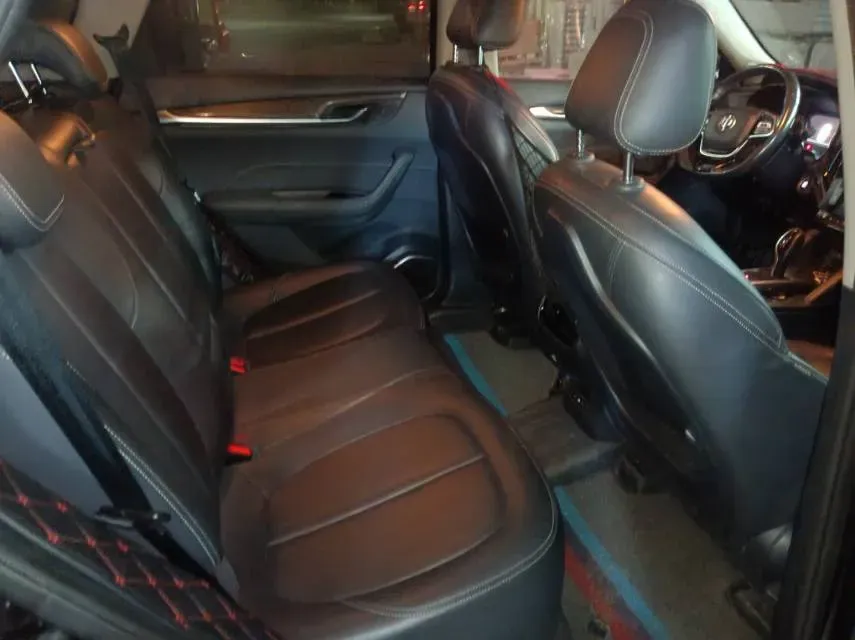 2018 Brilliance Auto V7 1.6T 204HP L4 7DCT,autocango,china used car exporter,china ev exporter,chinese used car exporter,chinese used ev exporter