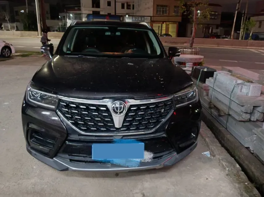 2018 Brilliance Auto V7 1.6T 204HP L4 7DCT,autocango,china used car exporter,china ev exporter,chinese used car exporter,chinese used ev exporter