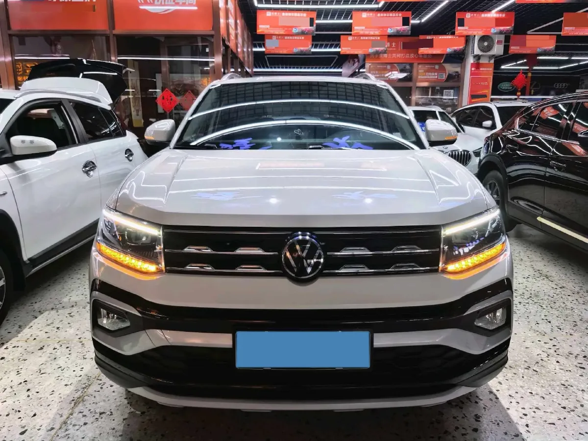 2021 Volkswagen T-Cross 1.5L 113HP L4 6AT,autocango,china used car exporter,china ev exporter,chinese used car exporter,chinese used ev exporter