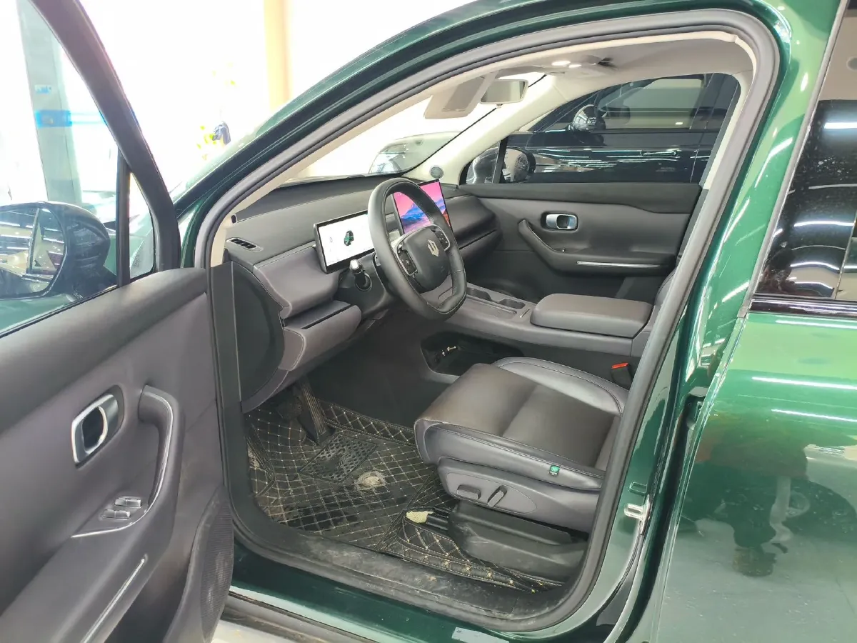 2024 Leapmotor C10 1.5L 95HP L4 REEV 28.4KWH,autocango,china used car exporter,china ev exporter,chinese used car exporter,chinese used ev exporter