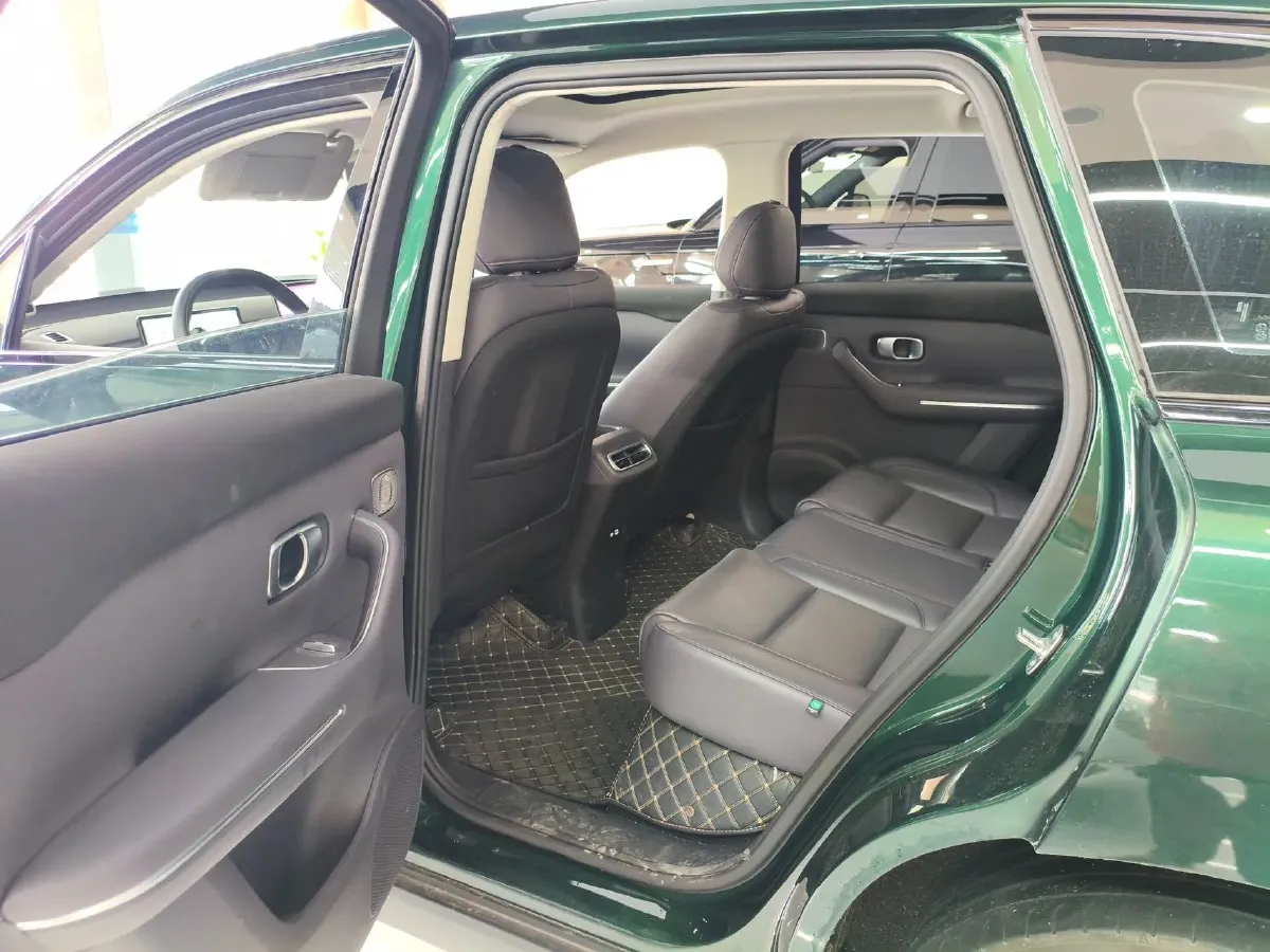 2024 Leapmotor C10 1.5L 95HP L4 REEV 28.4KWH,autocango,china used car exporter,china ev exporter,chinese used car exporter,chinese used ev exporter