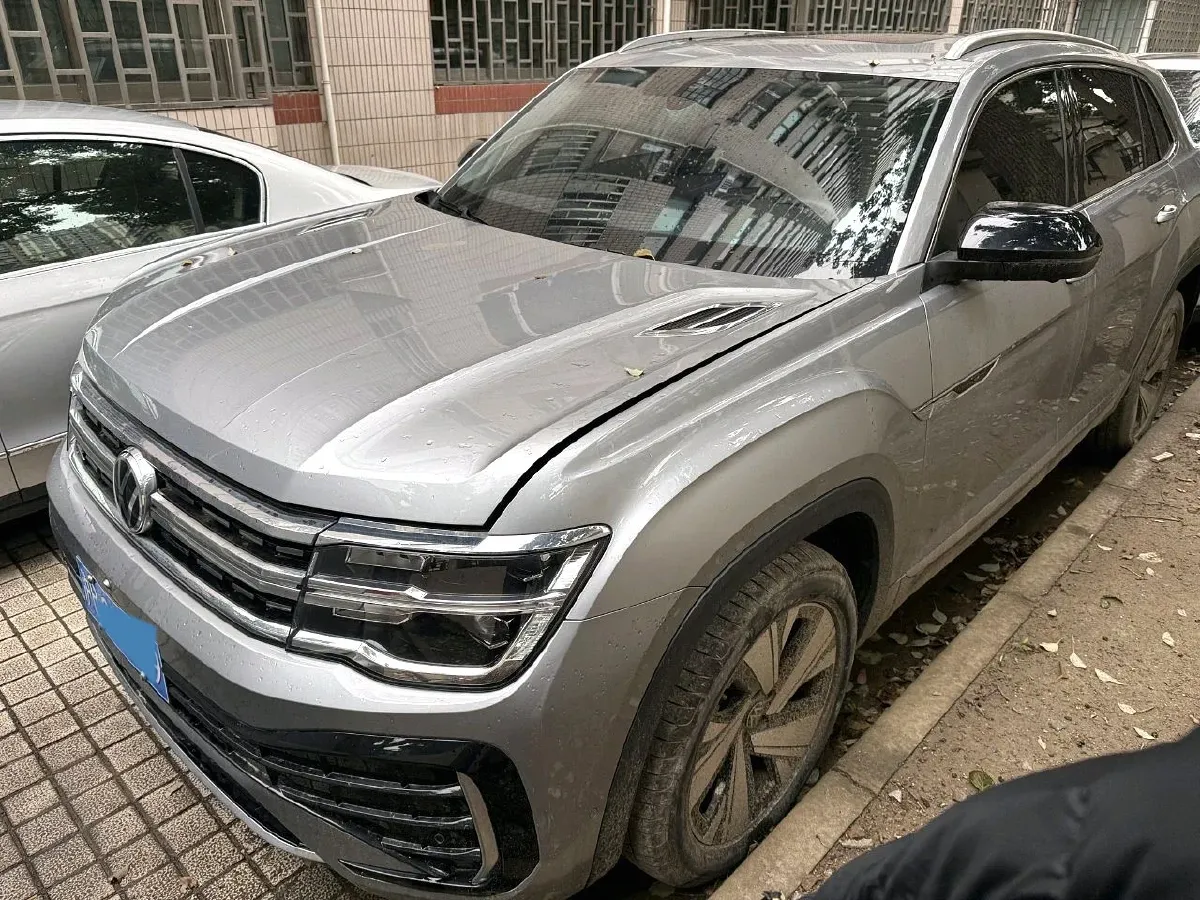 2023 Volkswagen Teramont 2.0T 220HP L4 7DCT,autocango,china used car exporter,china ev exporter,chinese used car exporter,chinese used ev exporter