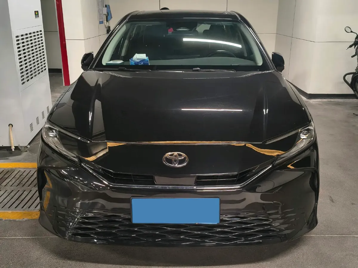 2024 Toyota Camry 2.0L 173HP L4 CVT,autocango,china used car exporter,china ev exporter,chinese used car exporter,chinese used ev exporter