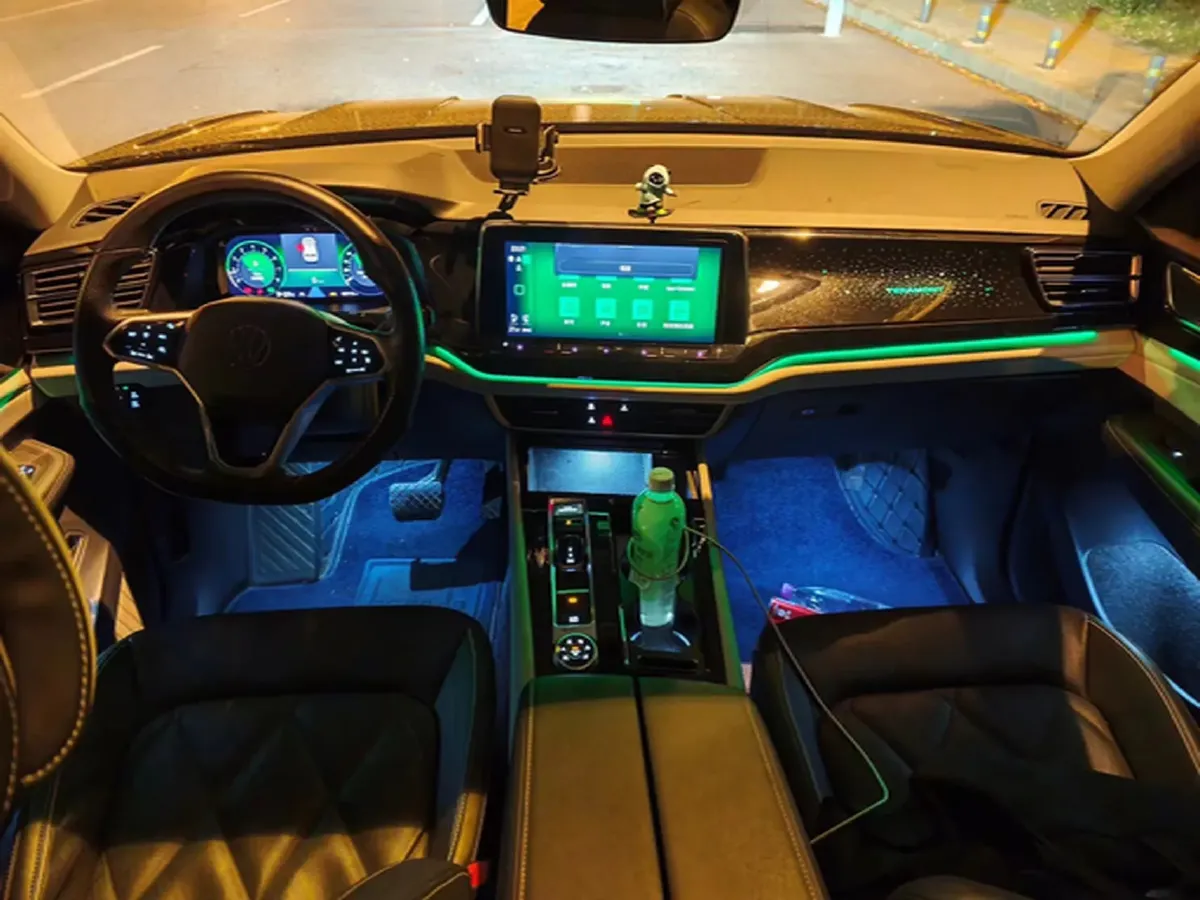 2024 Volkswagen Teramont 2.0T 220HP L4 7DCT,autocango,china used car exporter,china ev exporter,chinese used car exporter,chinese used ev exporter