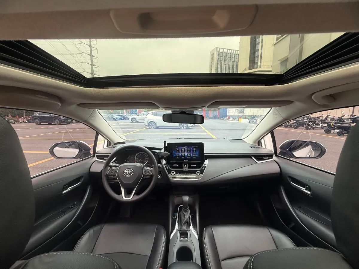 2019 Toyota Corolla 1.2T 116HP L4 CVT,autocango,china used car exporter,china ev exporter,chinese used car exporter,chinese used ev exporter