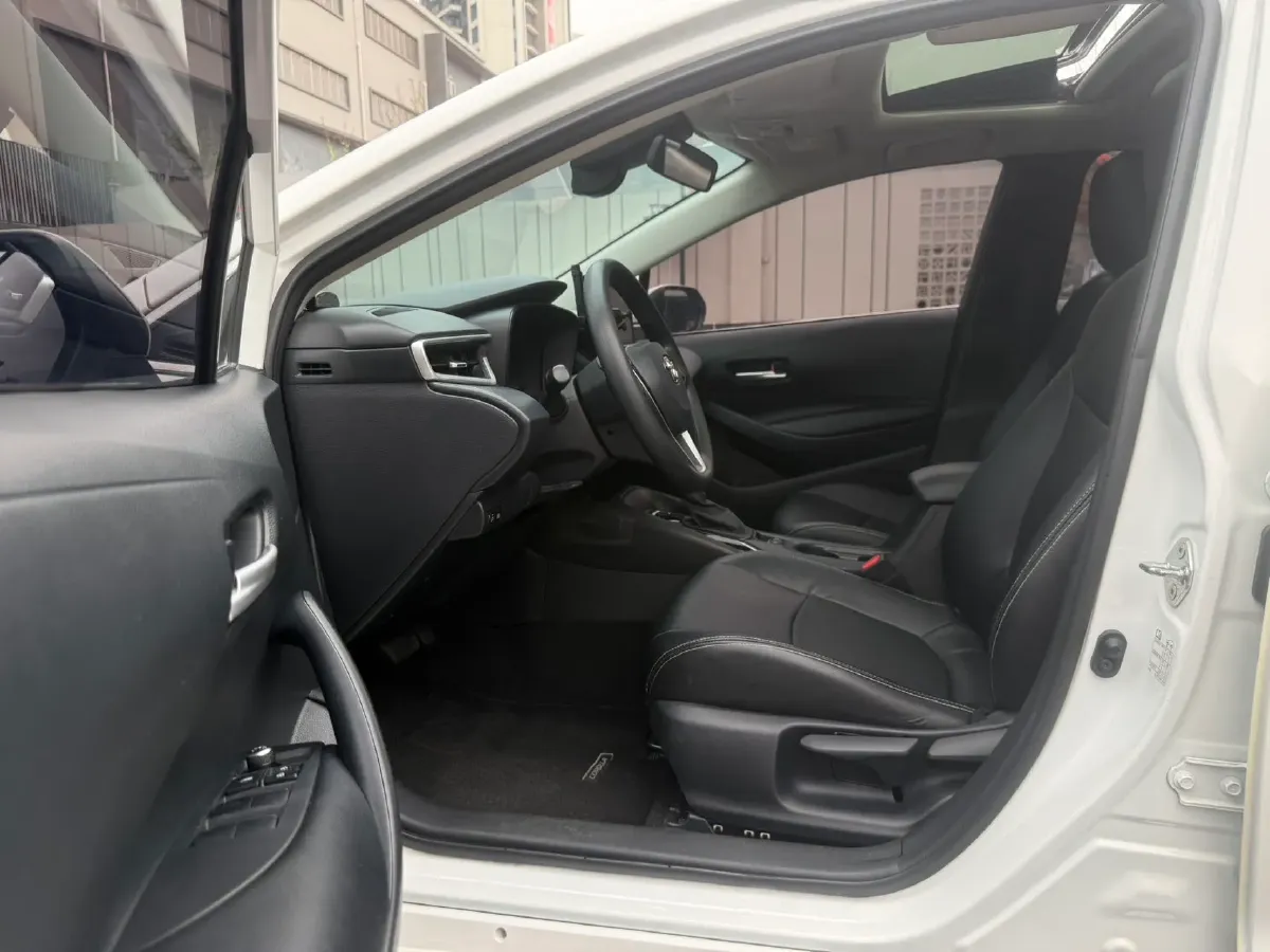 2019 Toyota Corolla 1.2T 116HP L4 CVT,autocango,china used car exporter,china ev exporter,chinese used car exporter,chinese used ev exporter