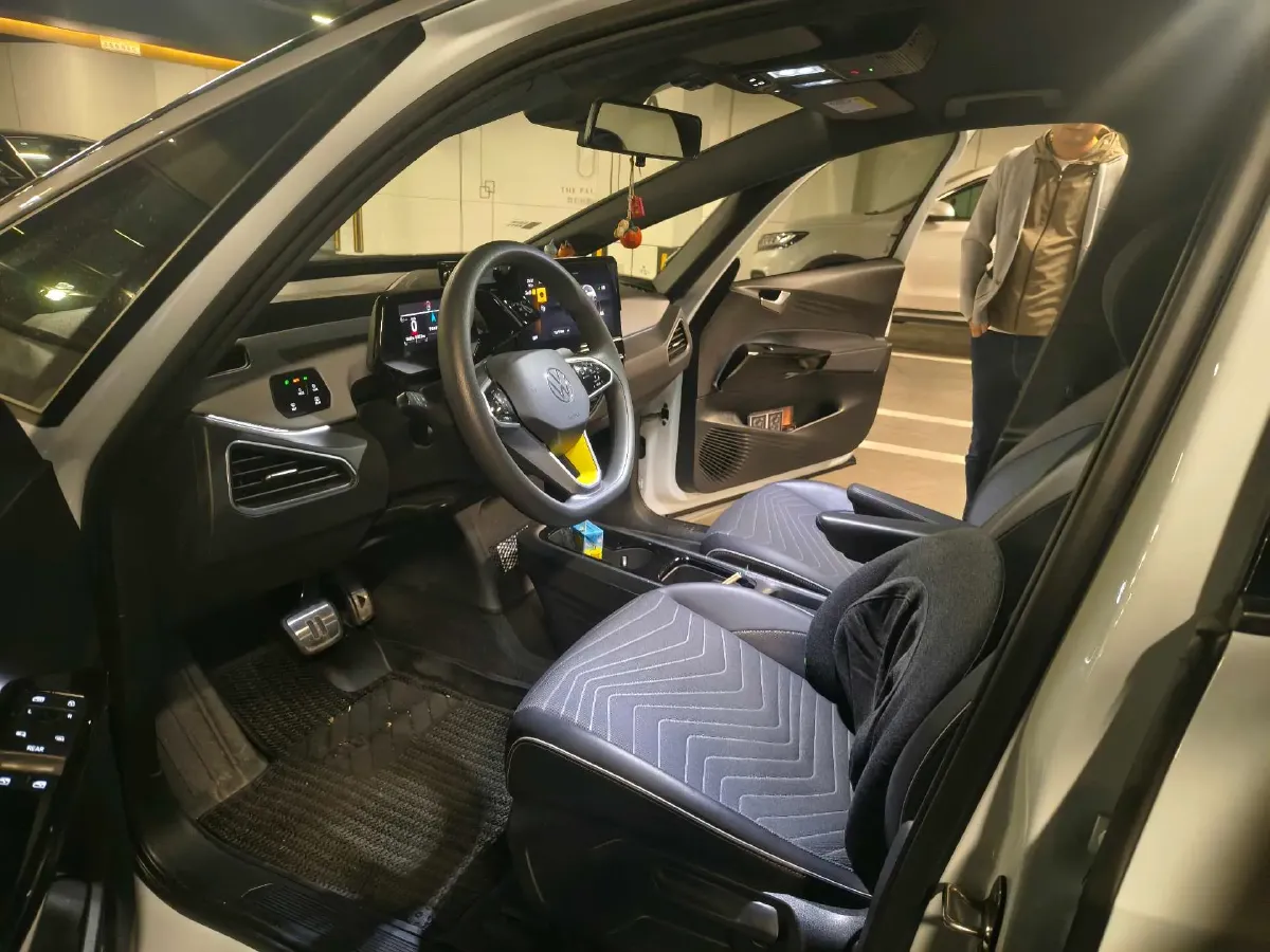 2023 Volkswagen ID.3 BEV 52.8KWH,autocango,china used car exporter,china ev exporter,chinese used car exporter,chinese used ev exporter