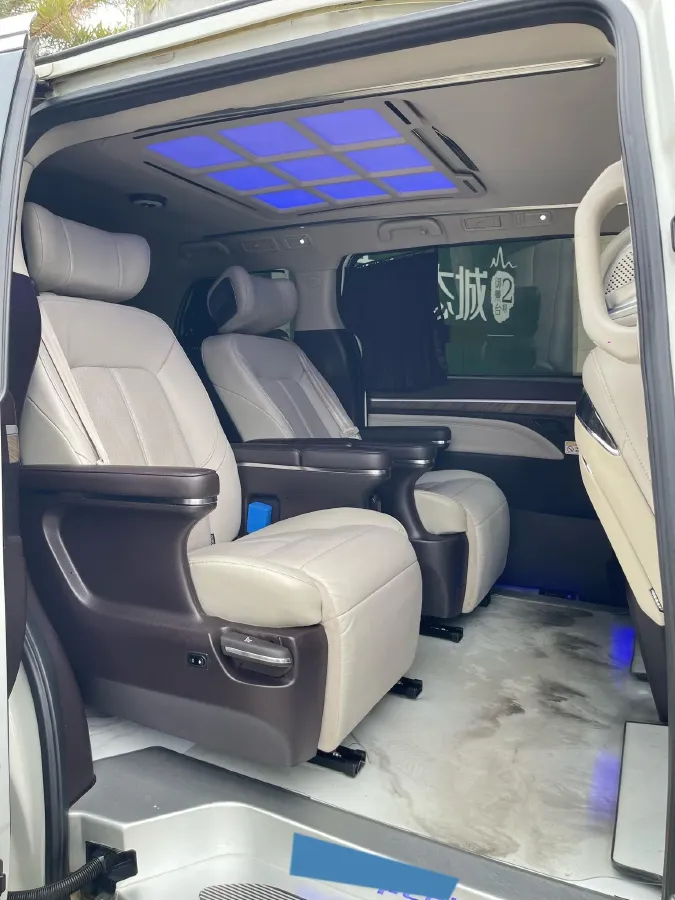 2021 GAC Trumpchi M8 2.0T 252HP L4 8AT,autocango,china used car exporter,china ev exporter,chinese used car exporter,chinese used ev exporter