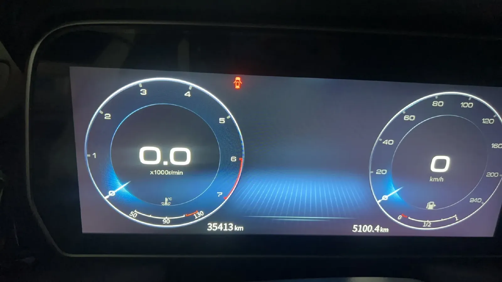 2022 HongQi HS5 2.0T 224HP L4 6AT,autocango,china used car exporter,china ev exporter,chinese used car exporter,chinese used ev exporter