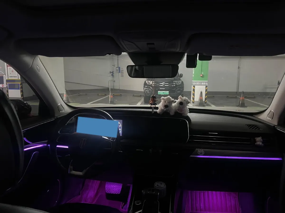 2022 HongQi HS5 2.0T 224HP L4 6AT,autocango,china used car exporter,china ev exporter,chinese used car exporter,chinese used ev exporter