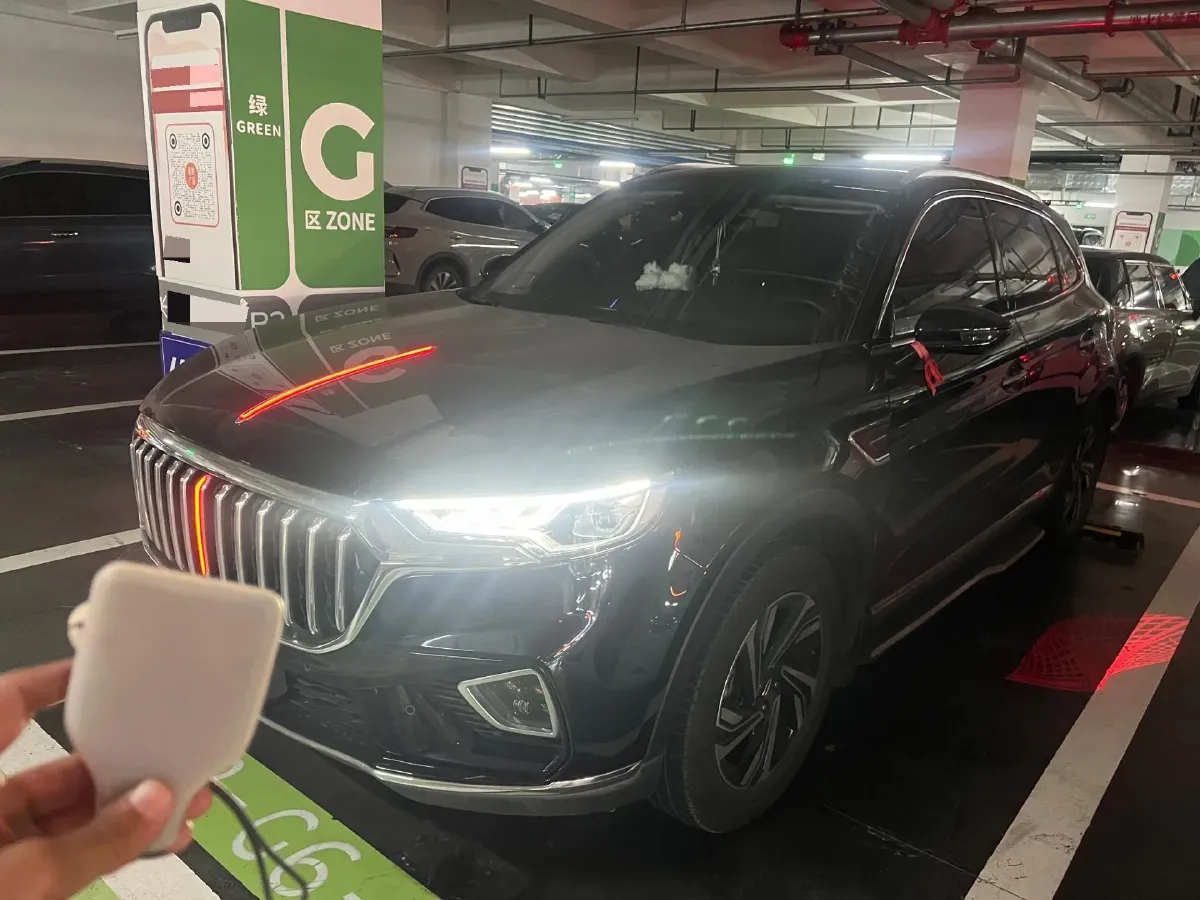 2022 HongQi HS5 2.0T 224HP L4 6AT,autocango,china used car exporter,china ev exporter,chinese used car exporter,chinese used ev exporter