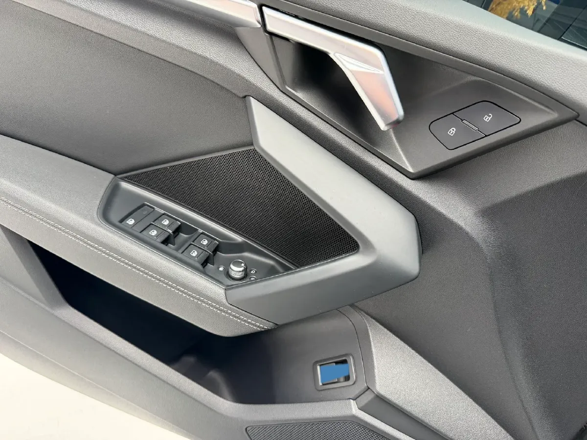 2022 Audi A3 1.4T 150HP L4 7DCT,autocango,china used car exporter,china ev exporter,chinese used car exporter,chinese used ev exporter