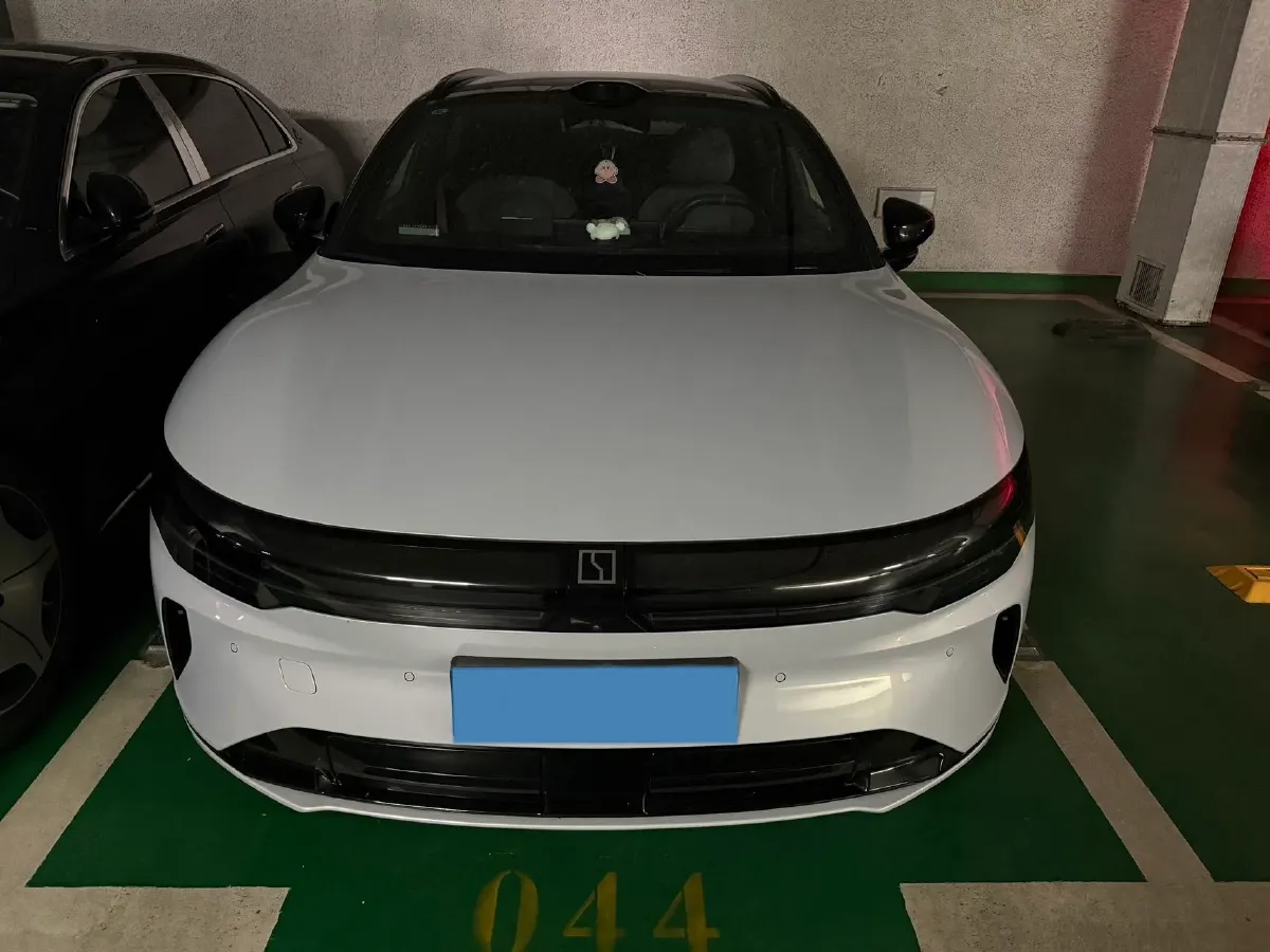 2025 Zeekr 007GT BEV 75KWH,autocango,china used car exporter,china ev exporter,chinese used car exporter,chinese used ev exporter