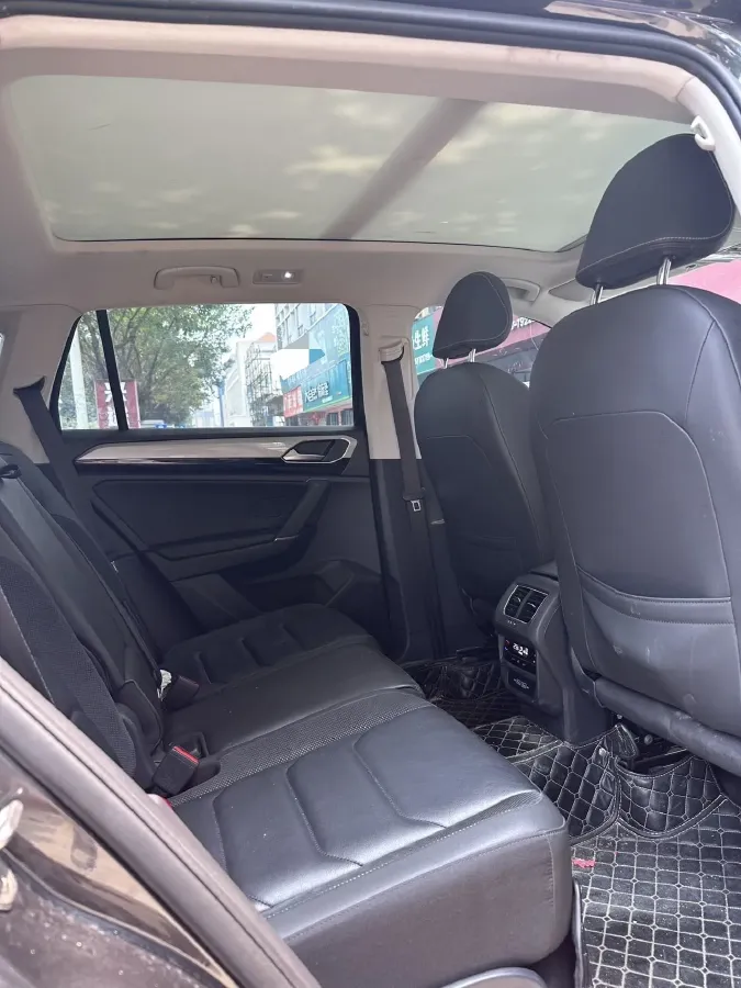 2020 Volkswagen Tayron 2.0T 186HP L4 7DCT,autocango,china used car exporter,china ev exporter,chinese used car exporter,chinese used ev exporter