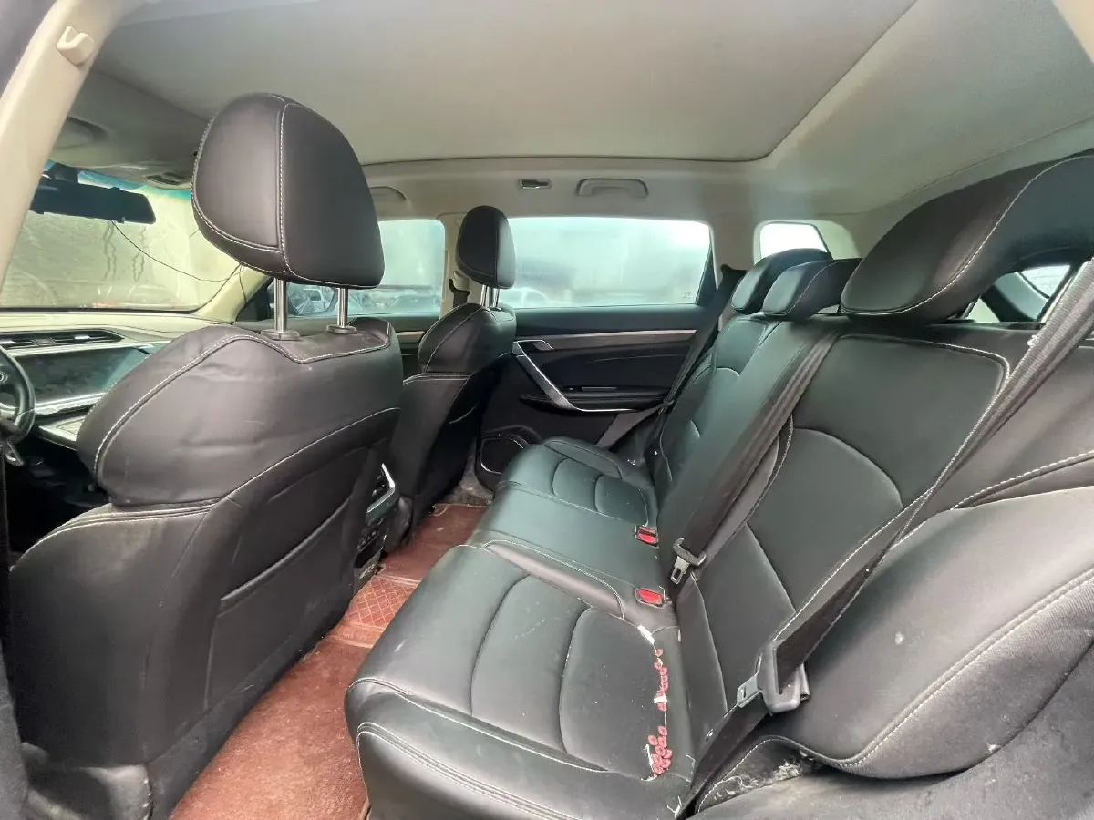 2022 Geely Azkarra 1.8T 184HP L4 7DCT,autocango,china used car exporter,china ev exporter,chinese used car exporter,chinese used ev exporter