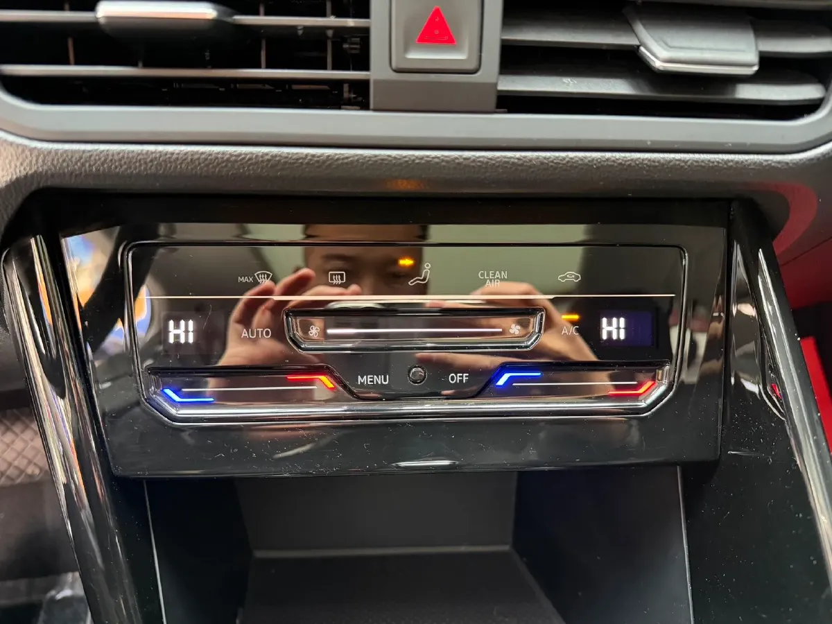 2022 Volkswagen Tayron 1.4T 150HP L4 7DCT,autocango,china used car exporter,china ev exporter,chinese used car exporter,chinese used ev exporter