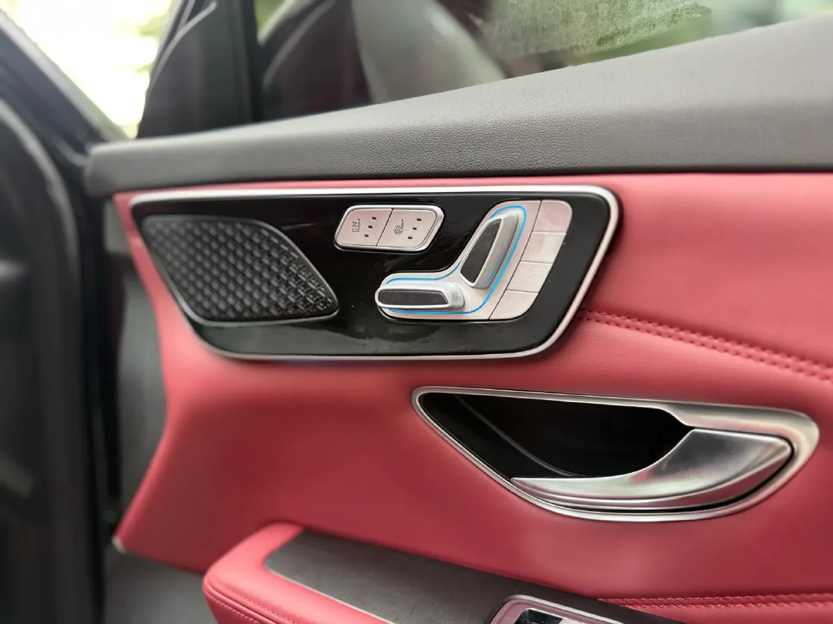 2025 Jetour X70 Plus 1.5T 156HP L4 6DCT,autocango,china used car exporter,china ev exporter,chinese used car exporter,chinese used ev exporter