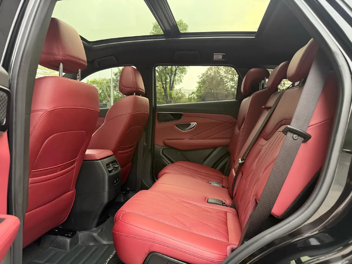 2025 Jetour X70 Plus 1.5T 156HP L4 6DCT,autocango,china used car exporter,china ev exporter,chinese used car exporter,chinese used ev exporter